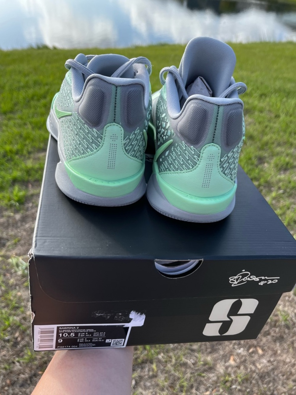 New In Box Nike Sabrina Ionescu LowTop Sneakers in Green & Gray Womans Size 10.5 - Picture 8 of 13